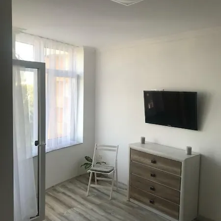 роксолани 16 Apartamento Truskavets